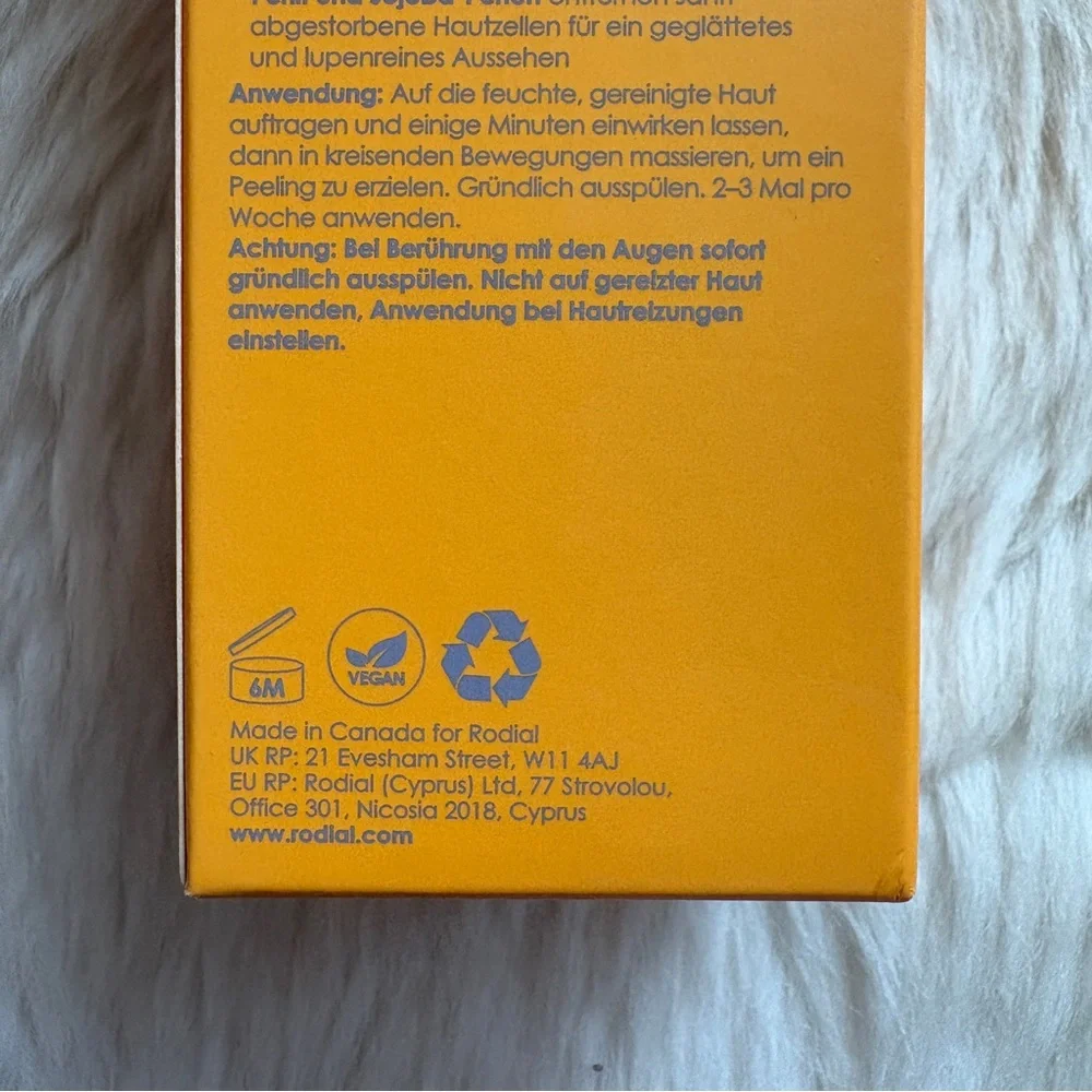 NEW Rodial Vit C Papaya Enzyme Scrub Full Size 2.36 fl oz